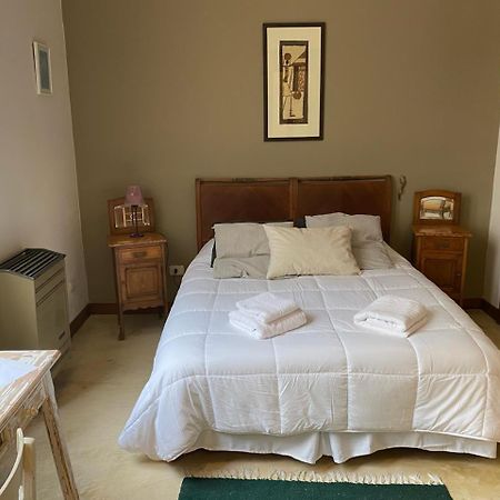 Bed and Breakfast La Casona De Blanca à Balcarce Extérieur photo